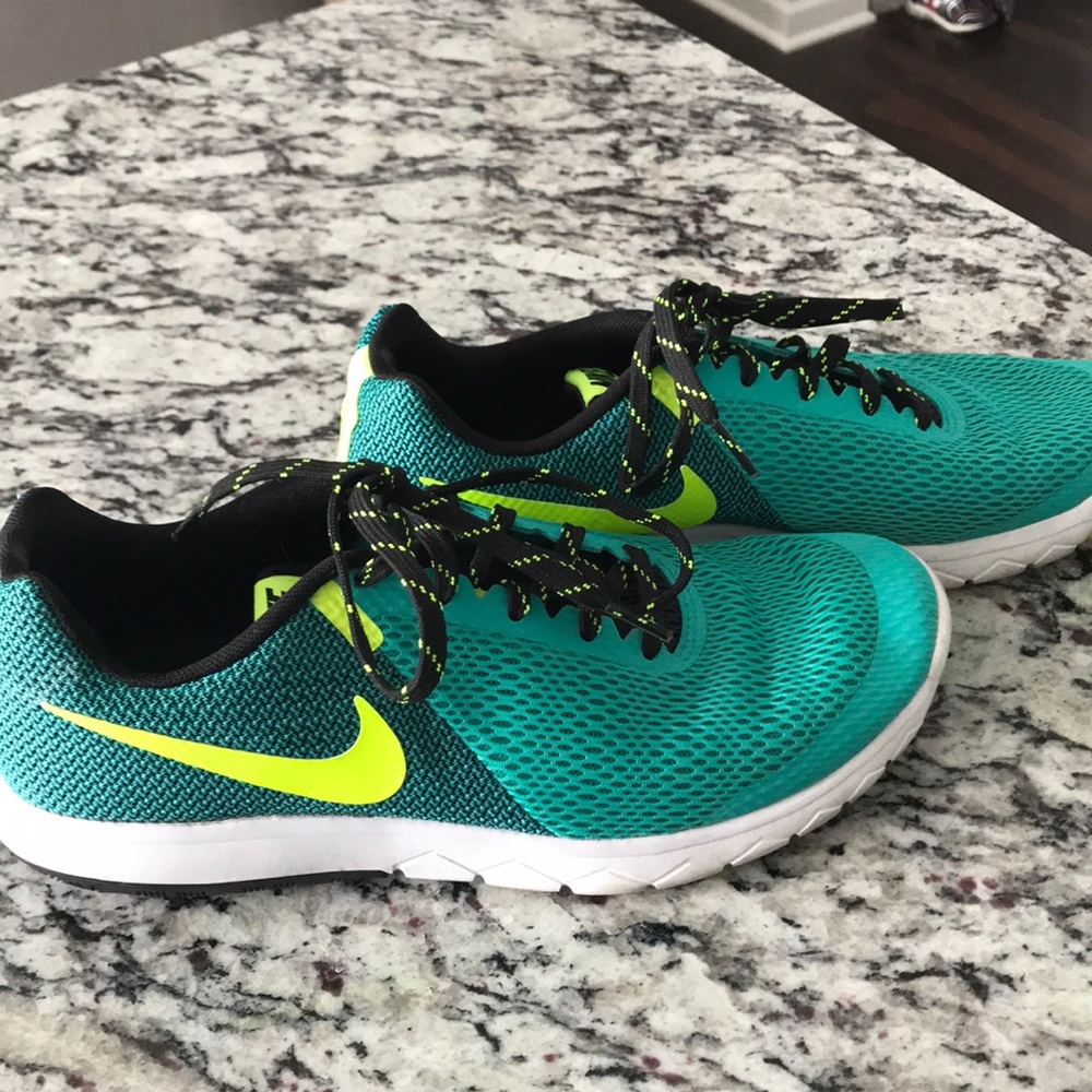 Nike Flex Experience RN 5